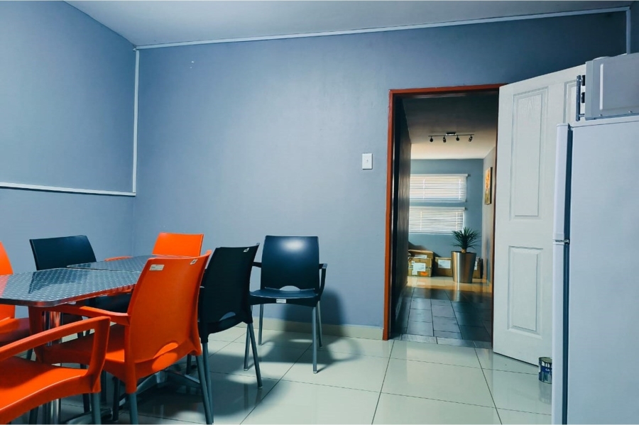 To Let commercial Property for Rent in Mogwase North West